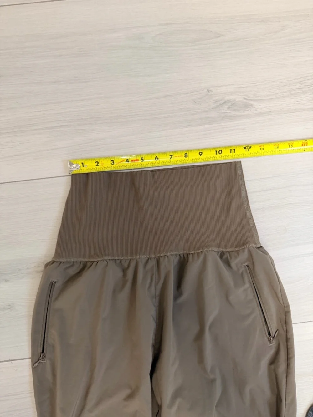 Aerie Offline Jogger‎ Pants Olive Taupe High Waist Sz S/P Performance Athleisure